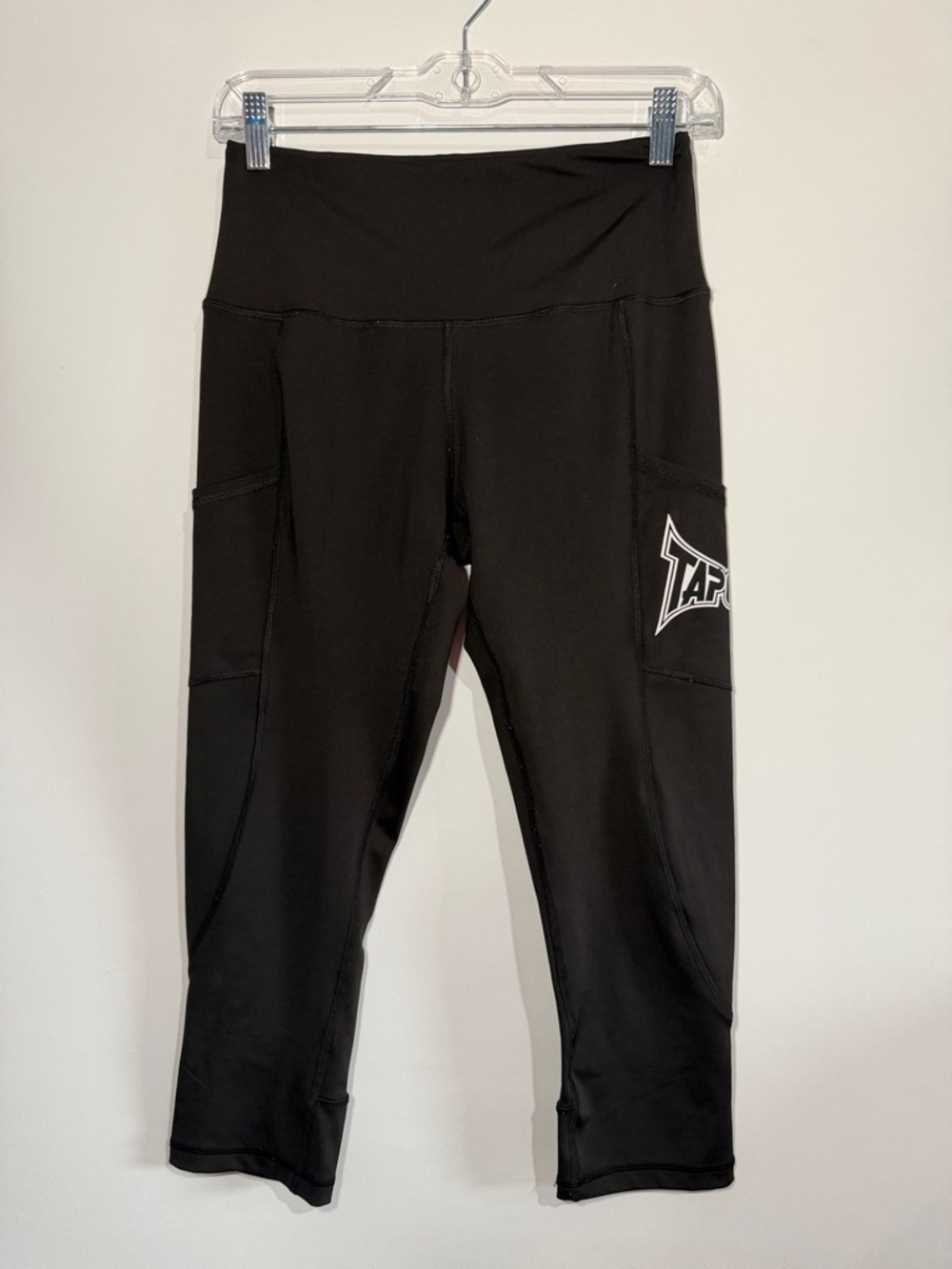 Tapout Black Capri Leggings with Side Logo